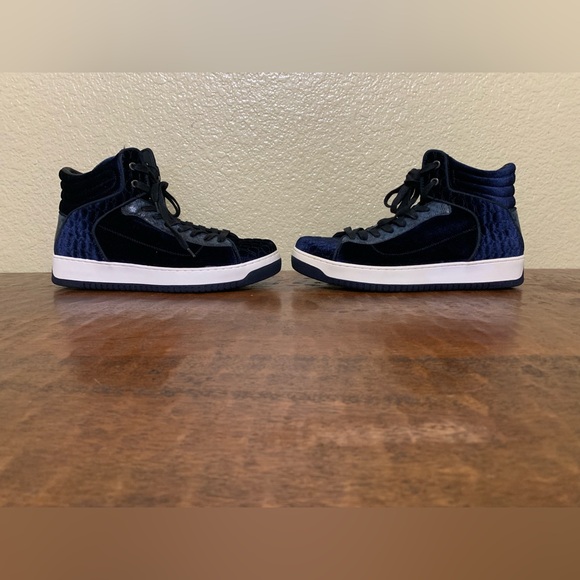 NWOT Zara Man Size 9 Navy Blue Quilted Velvet Snake Print Hi-Top Sneakers - Picture 6 of 15